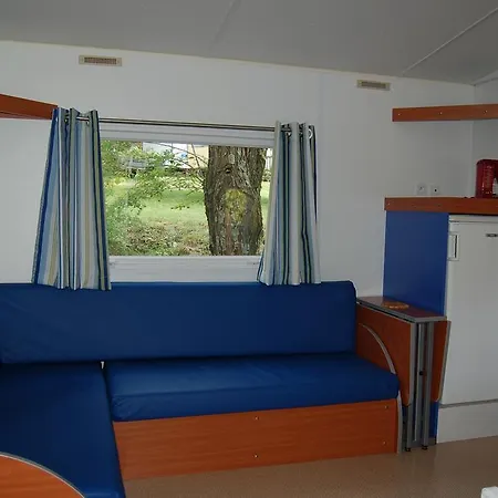 Camping De Belos 3*